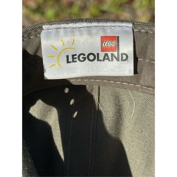 Legoland Florida Resort Camo Green Black Adjustable Men’s Flat Bill Hat Baseball - Picture 4 of 12